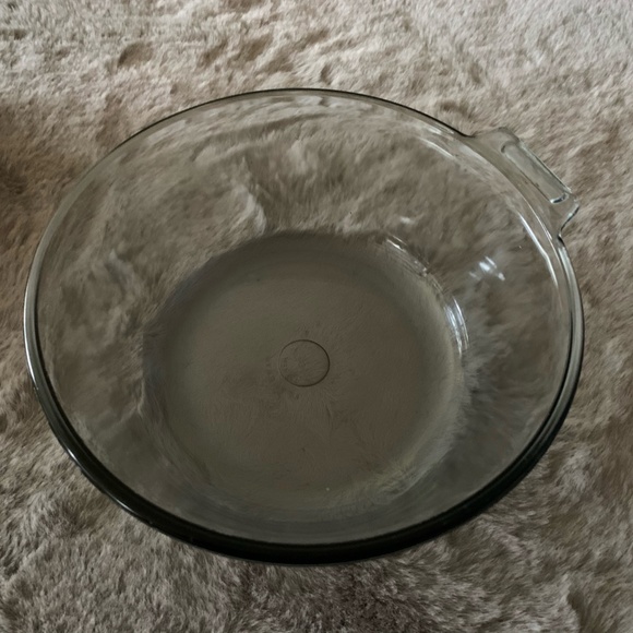 VINTAGE Pyrex and Server 1940s. 2 qt Price firm - Picture 5 of 5